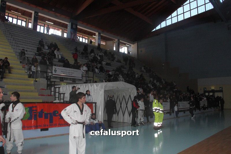 120212 Teakwondo 012_tn.jpg